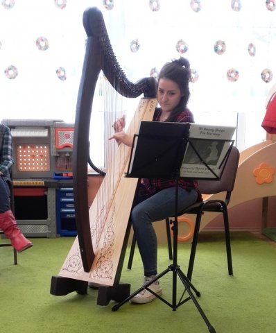 Audycja muzyczna- Poznajemy Harfę