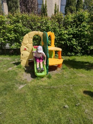 Zabawa w ogrodzie